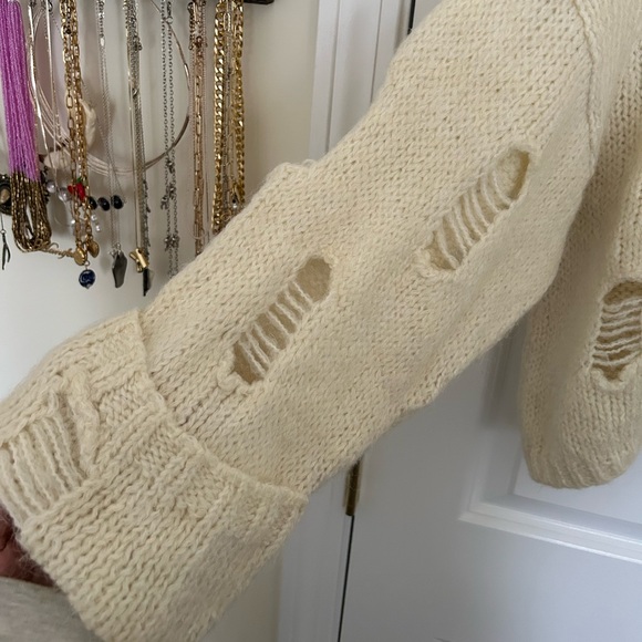 ASOS sweater - Picture 2 of 4